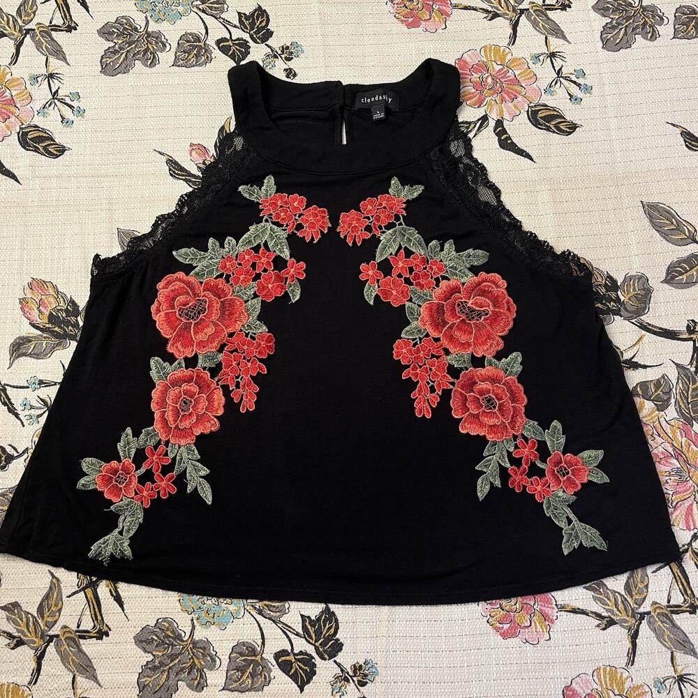 Halter Crop Top Embroidered Floral Medium Black/Red Festival Boho Lace